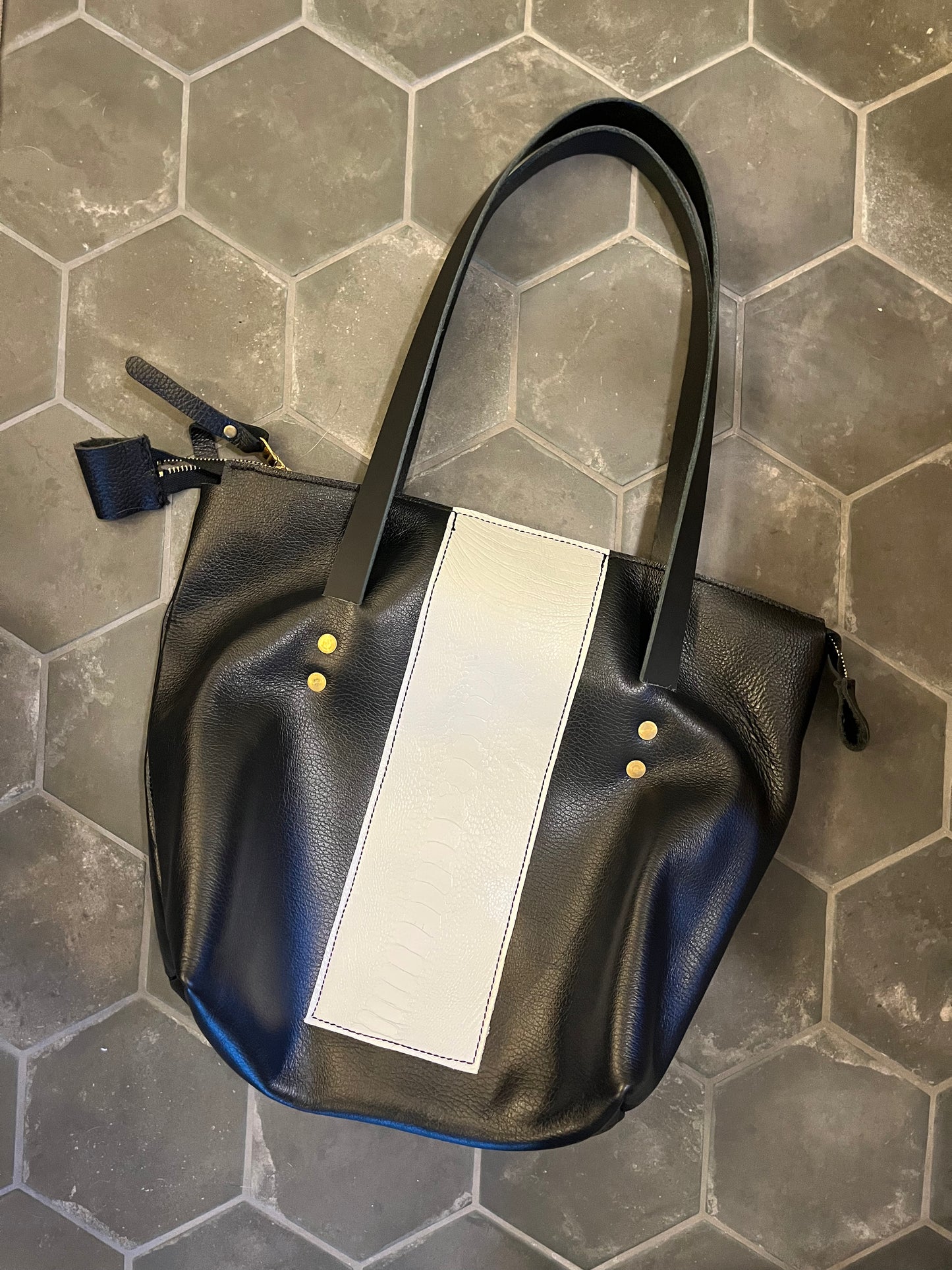 Heiser tote