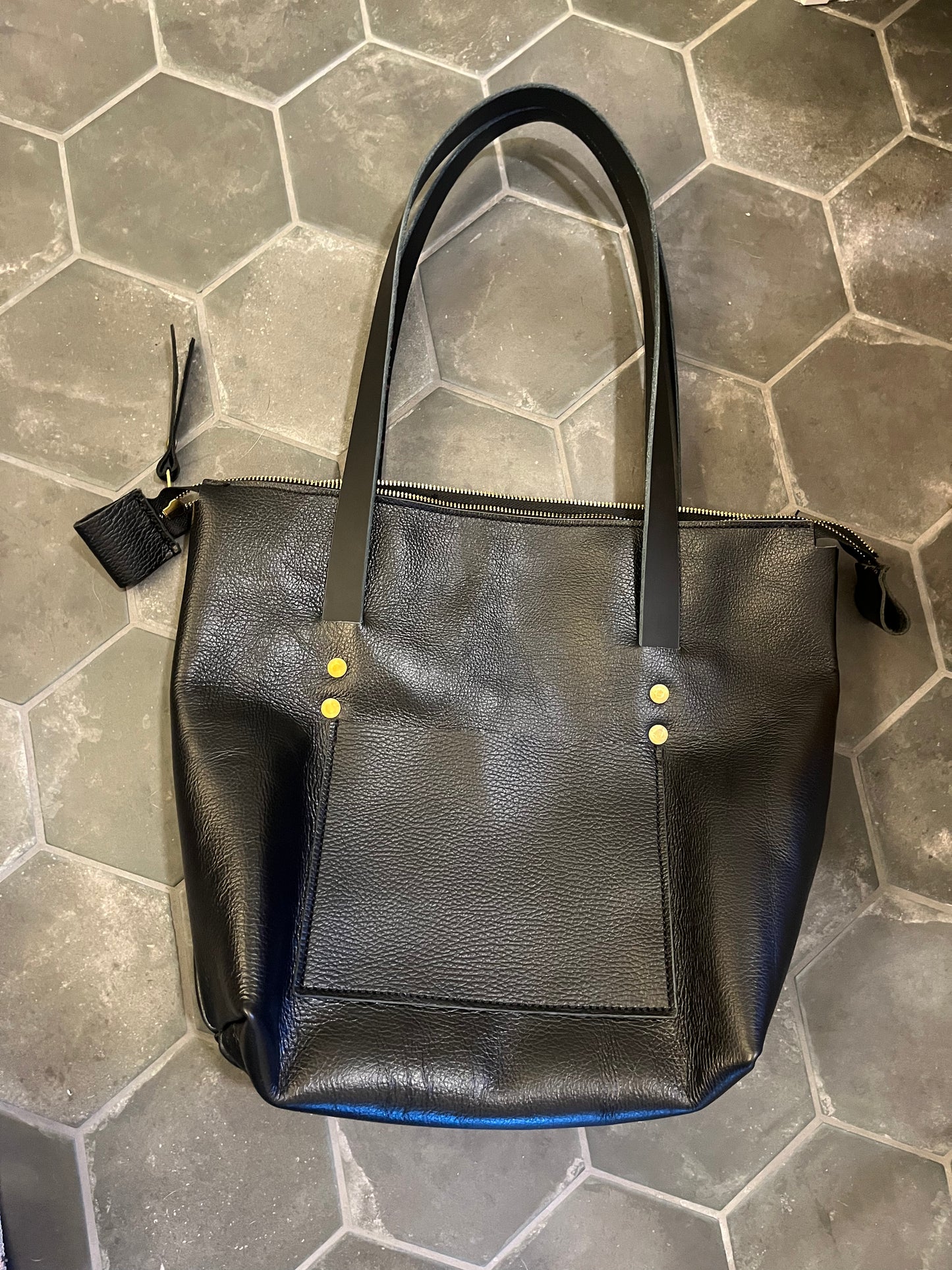 Heiser tote